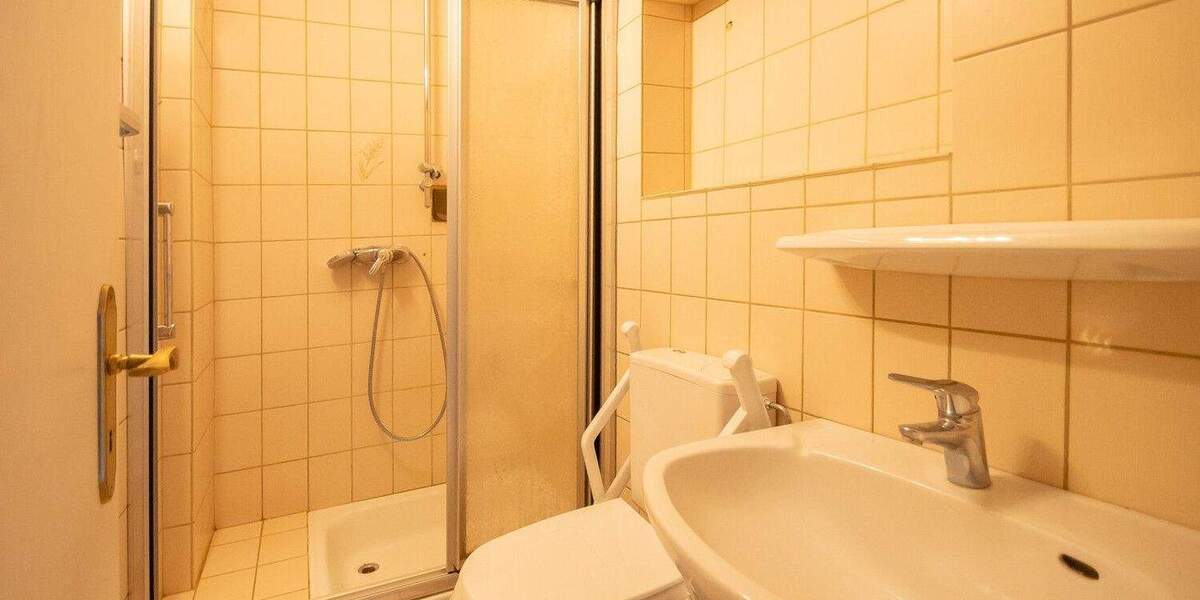 Doppelhaushälfte Neuss Furth-Süd - 4 Zimmer, 90 m&sup2;, 420.000&euro; | Angebot:25688847