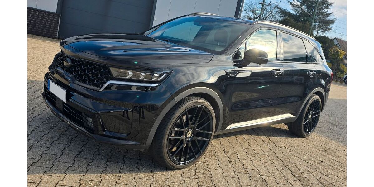 Kia Sorento 88.500 km 32.000 &euro; Grevenbroich 41515