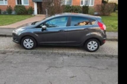 Ford Fiesta 90.000 km 8.700 &euro; Hilden 40724