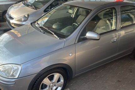 Opel Corsa 76.567 km 3.750 &euro; Krefeld 47799