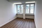 Gewerbeobjekt Düsseldorf Stadtmitte - 5 Zimmer, 104 m&sup2;, 1.360&euro; | Angebot:26346033