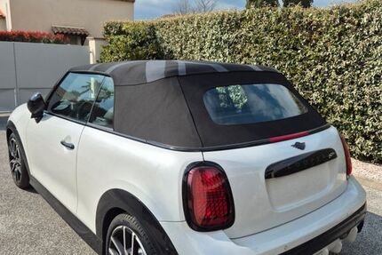 Mini John Cooper Works Cabrio 1.330 km 42.500 &euro; Düsseldorf 40547