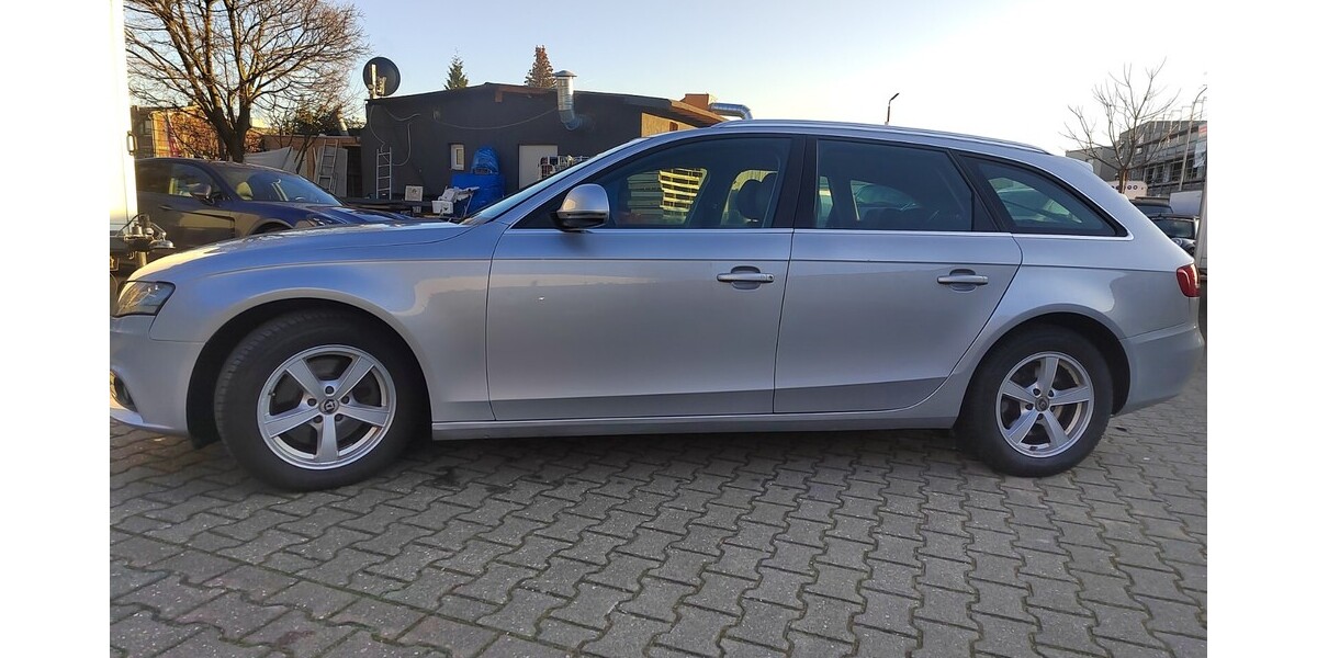 Audi A4 Avant 203.800 km 8.000 &euro; Neuss 41460