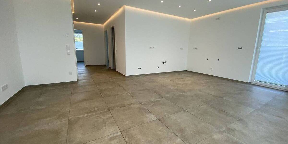 Etagenwohnung Mönchengladbach Rheindahlen - 2 Zimmer, 81 m&sup2;, 1.134&euro; | Angebot:26188158