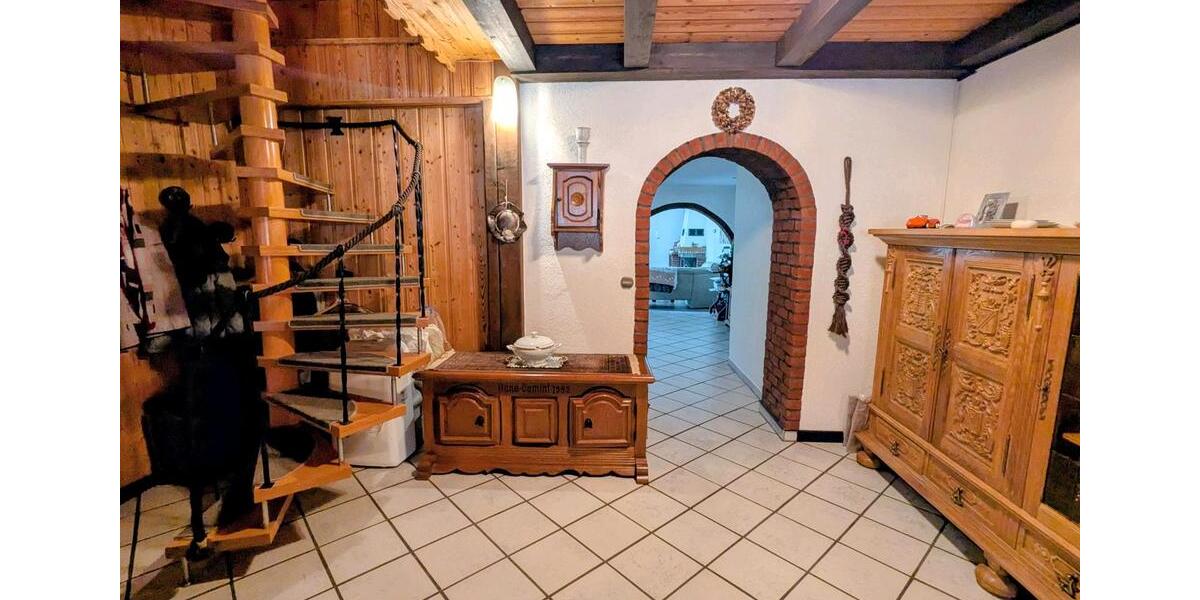 Mehrfamilienhaus, Wohnhaus Grevenbroich - 8.5 Zimmer, 575.000&euro; | Angebot:22970462