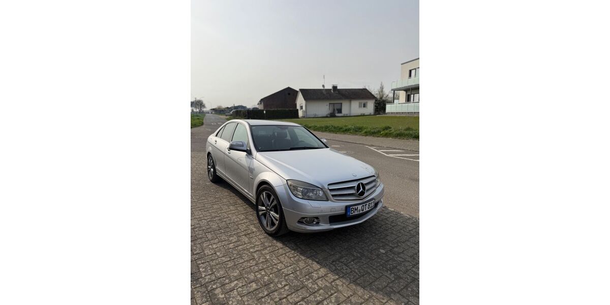 Mercedes-Benz C 320 278.000 km 4.950 &euro; Kerpen 50171