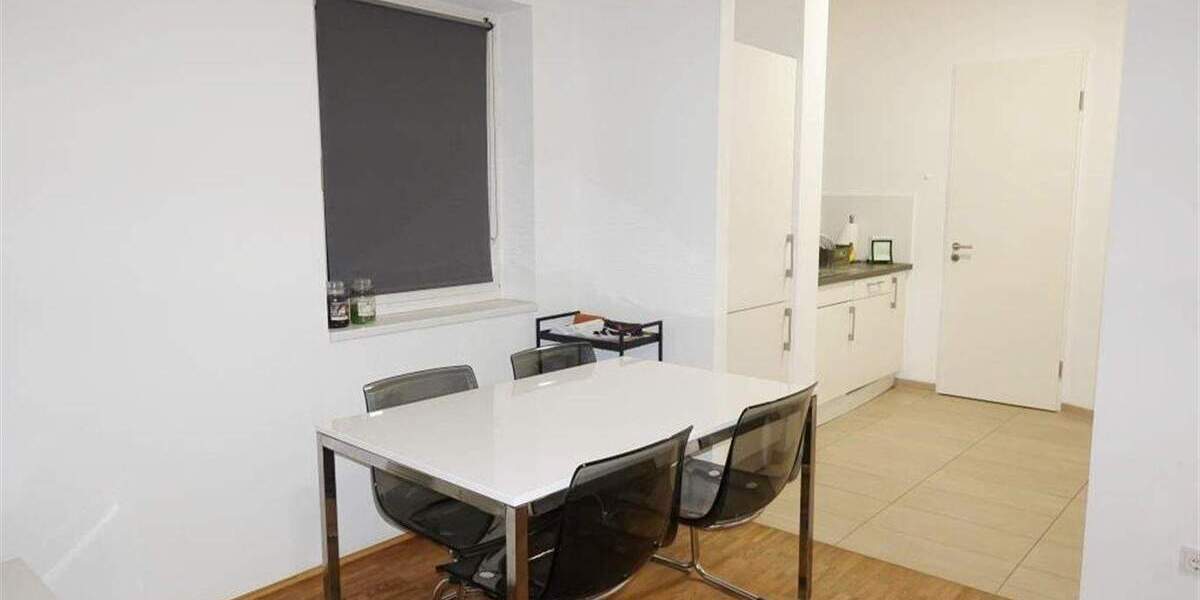 Etagenwohnung Düsseldorf Flingern Nord - 2 Zimmer, 74 m&sup2;, 1.249&euro; | Angebot:25865182