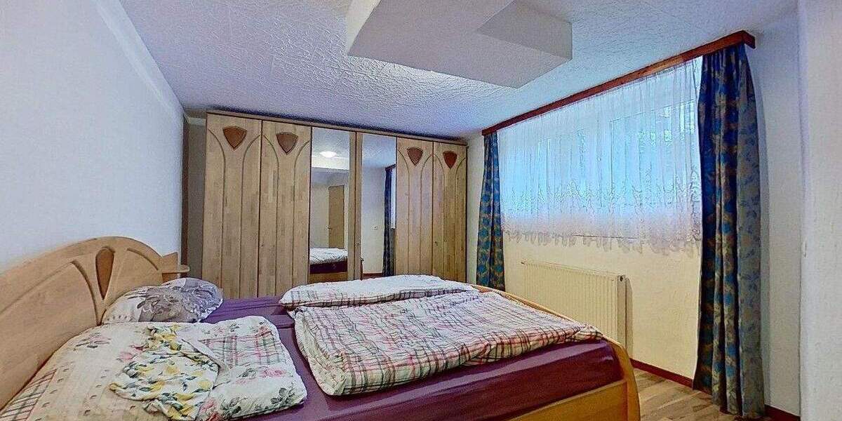 Mehrfamilienhaus, Wohnhaus Neuss Erfttal - 8 Zimmer, 316 m&sup2;, 690.000&euro; | Angebot:25726608