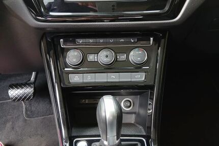 VW Touran 145.000 km 16.500 &euro; Ratingen 40878