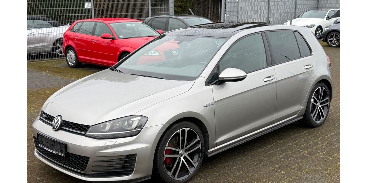 VW Golf 191.000 km 12.890 &euro; Neuss-Norf 41469
