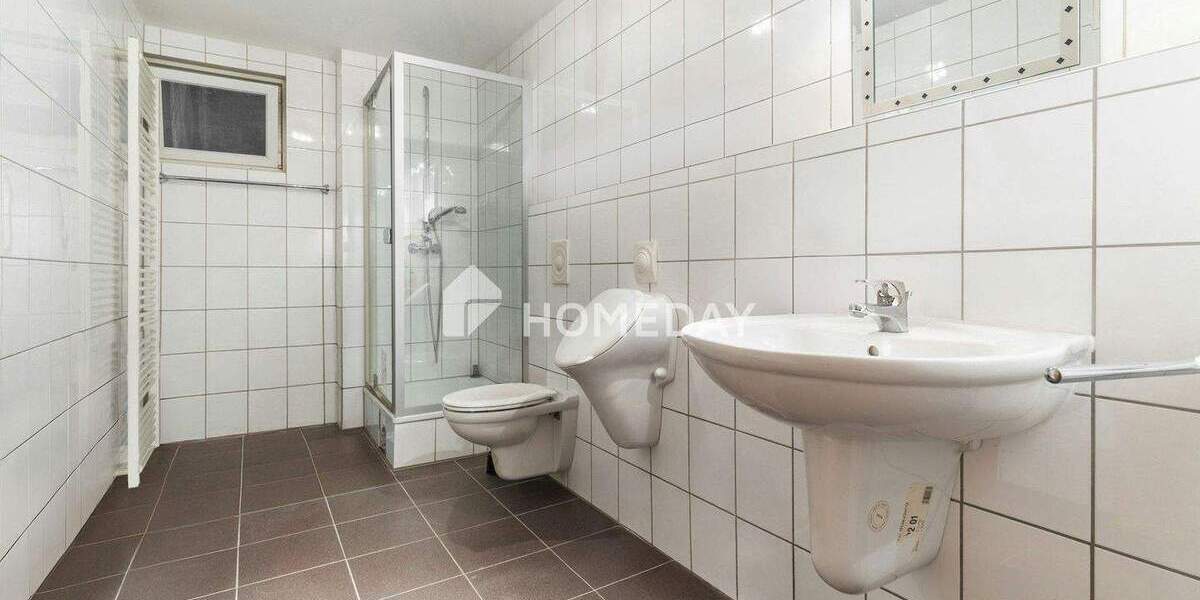 Einfamilienhaus Neuss Holzheim - 7 Zimmer, 253 m&sup2;, 870.000&euro; | Angebot:25694090