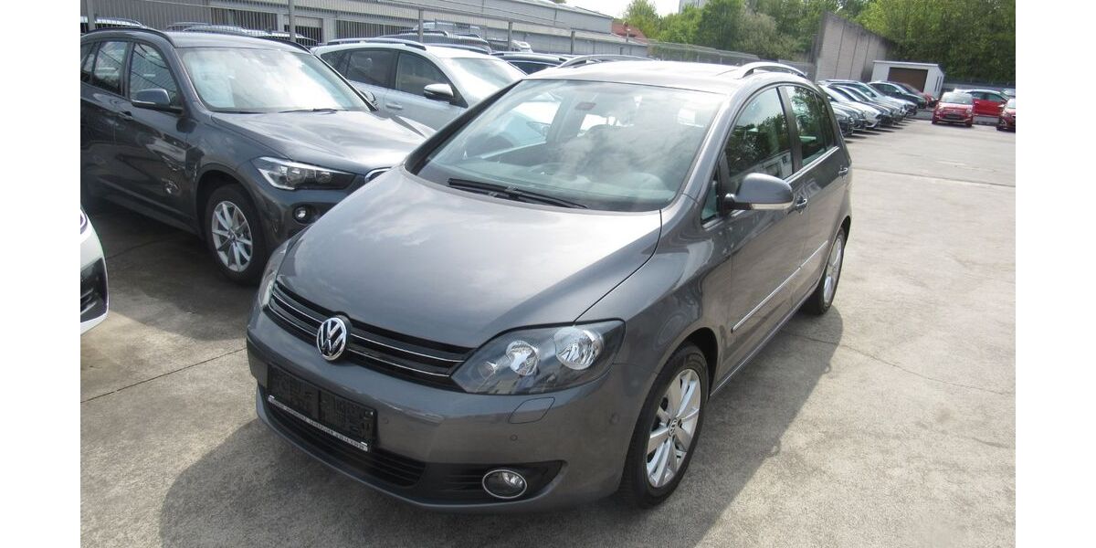 VW Golf 109.700 km 9.900 &euro; Leverkusen 51371