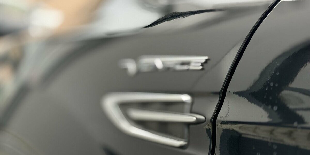 Ford Kuga Vignale / Panorama / Kamera / Keyless GO 34.000 km 21.890 &euro; Mönchengladbach 41066