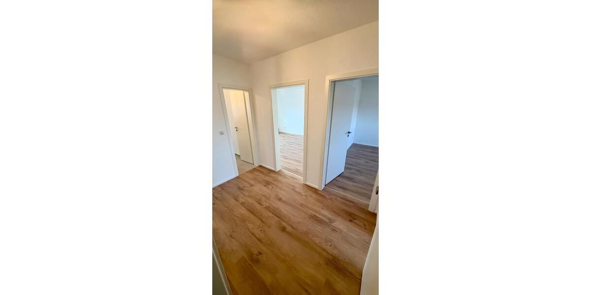 Etagenwohnung Düsseldorf Pempelfort - 3 Zimmer, 1.850 m&sup2;, 1.850&euro; | Angebot:26262958