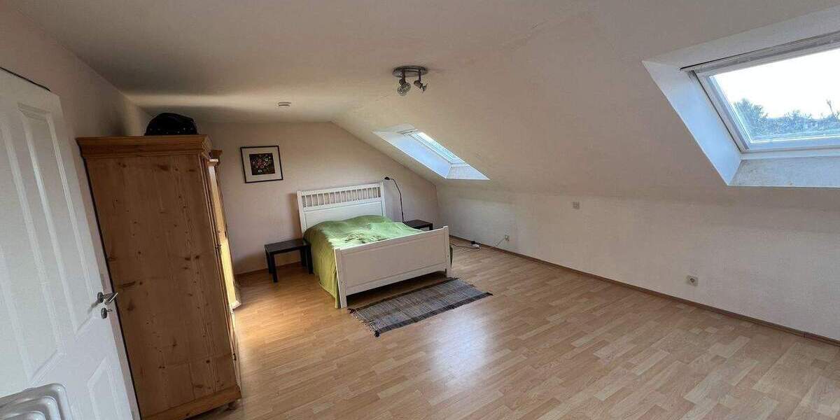 Mehrfamilienhaus, Wohnhaus Korschenbroich Kleinenbroich - 5 Zimmer, 135 m&sup2;, 429.000&euro; | Angebot:25706480