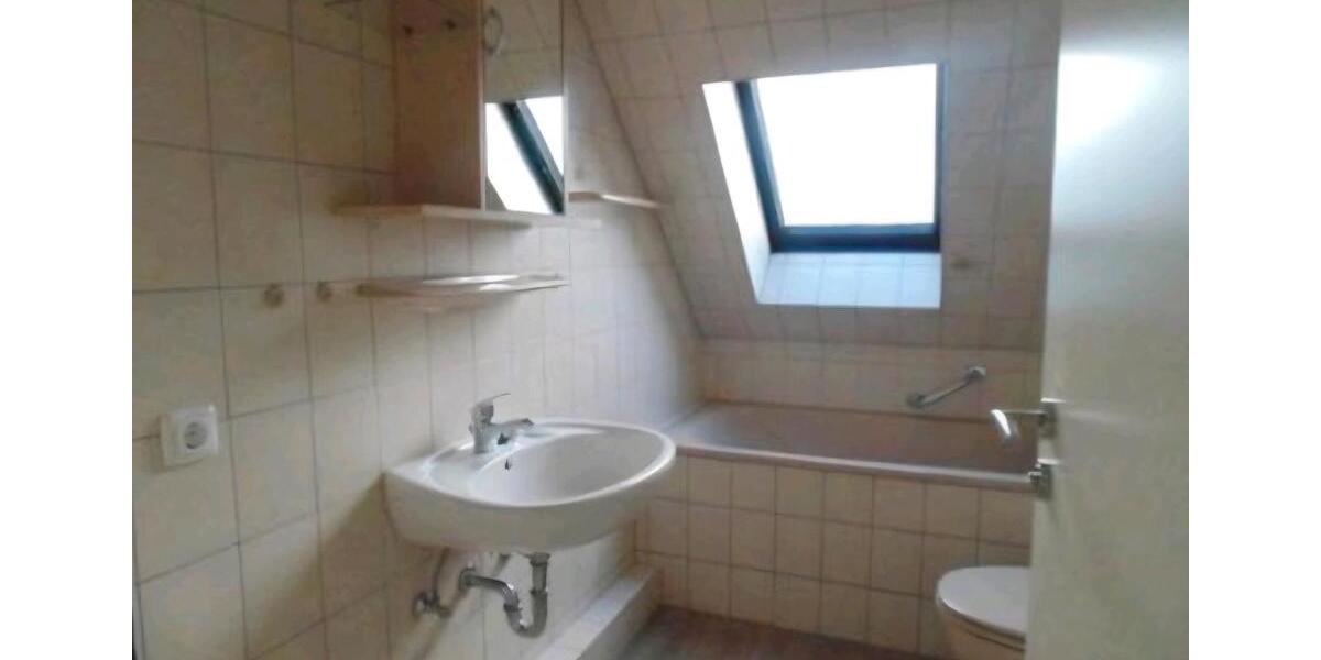 Dachgeschoßwohnung Wegberg - 2 Zimmer, 47 m&sup2;, 105.000&euro; | Angebot:26183173