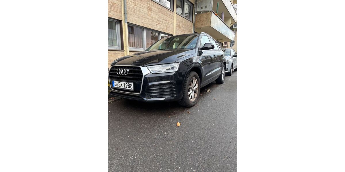 Audi Q3 122.000 km 16.499 &euro; Düsseldorf 40591