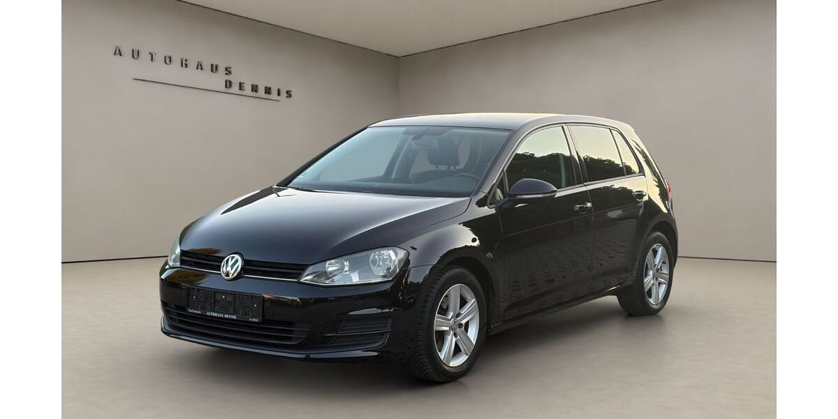 VW Golf 57.000 km 8.500 &euro; Jülich 52428