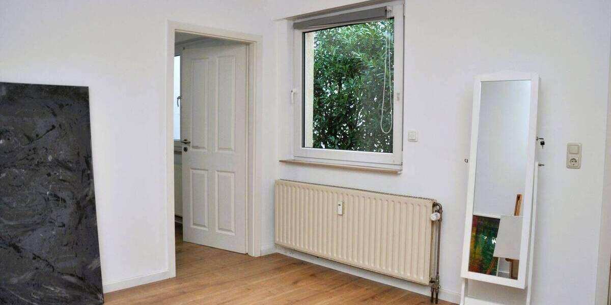 Etagenwohnung Düsseldorf Gerresheim - 2 Zimmer, 47 m&sup2;, 198.000&euro; | Angebot:26108317