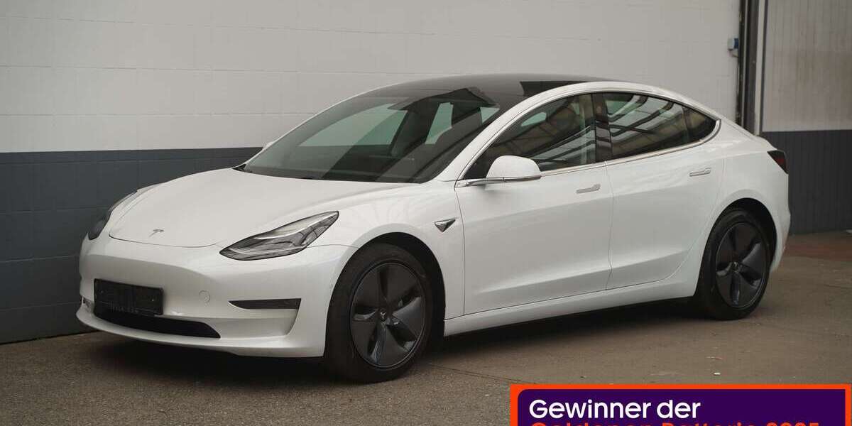 Tesla Model 3 94.060 km 23.950 &euro; Mönchengladbach 41236