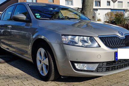 Skoda Octavia 127.000 km 9.900 &euro; Pulheim 50259