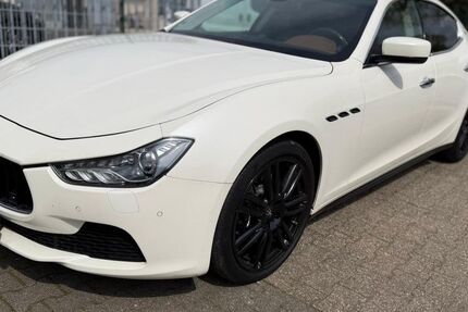 Maserati Levante 118.400 km 26.630 &euro; Kerpen 50171