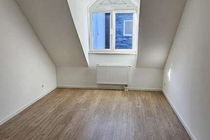 Wohnung Ratingen - 4 Zimmer, 116 m&sup2;, 1.250&euro; | Angebot:27246325