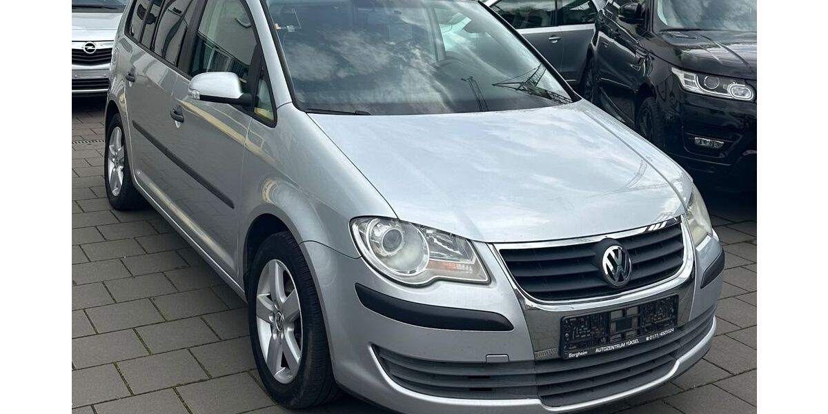 VW Touran 251.000 km 3.000 &euro; Bergheim (bei Köln) 50129