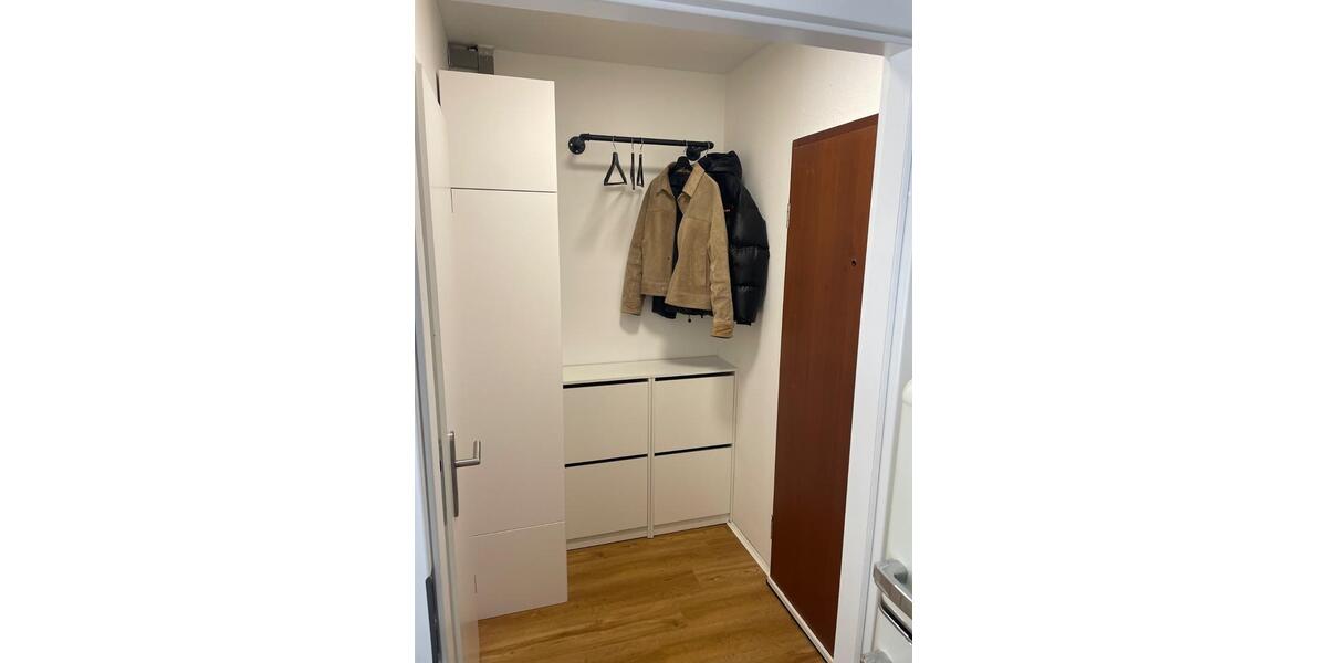 Etagenwohnung Düsseldorf Düsseltal - 1 Zimmer, 33 m&sup2;, 640&euro; | Angebot:25944975