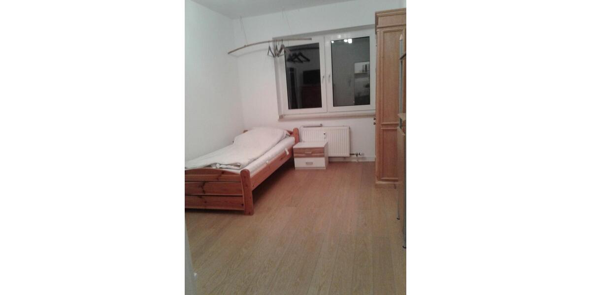 Etagenwohnung Mönchengladbach Nord - 1 Zimmer, 15 m&sup2;, 48.000&euro; | Angebot:26180551