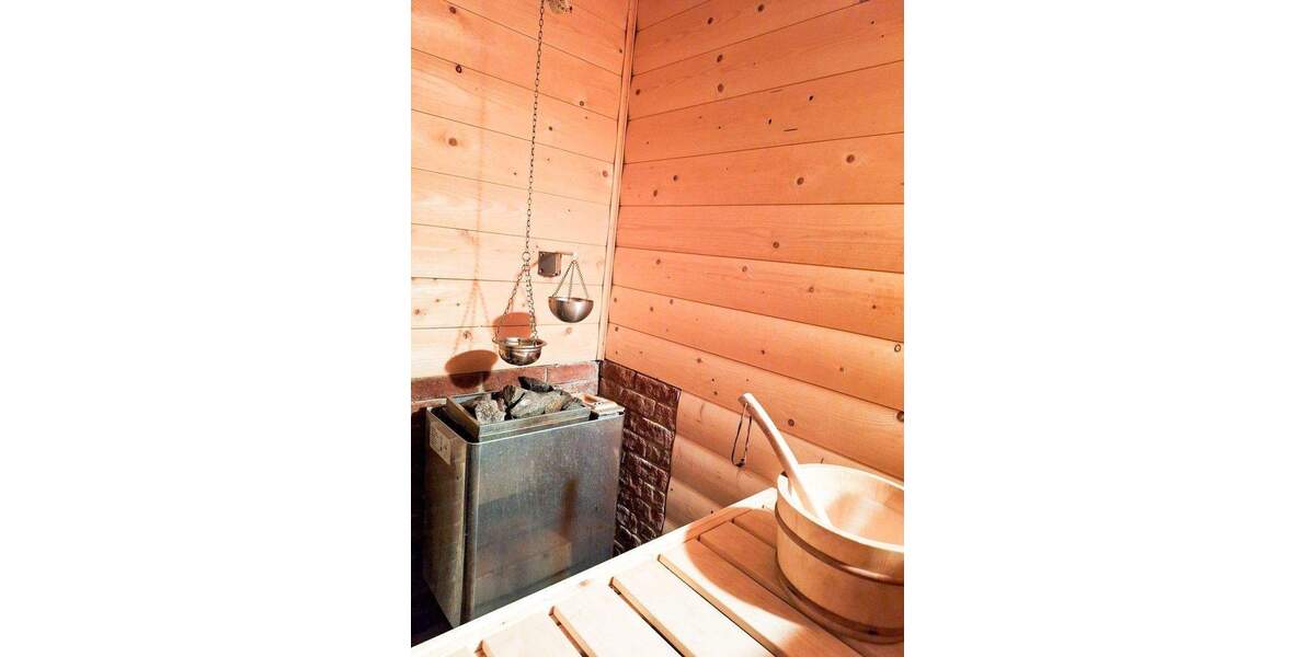 Mehrfamilienhaus, Wohnhaus Krefeld Linn - 8 Zimmer, 204 m&sup2;, 625.000&euro; | Angebot:25755263