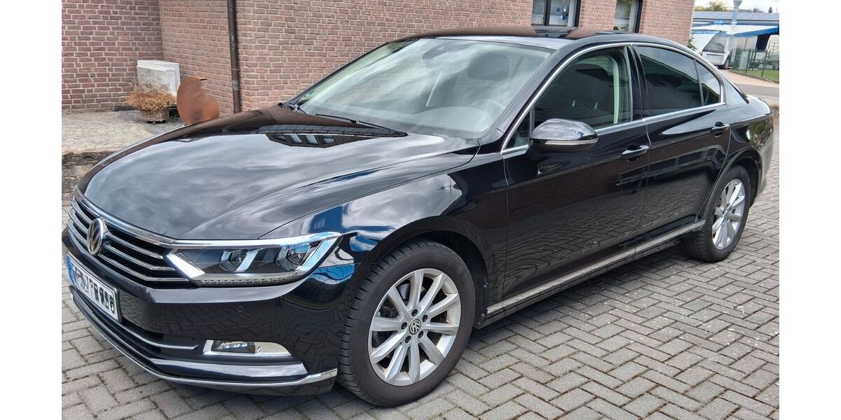 VW Passat 87.700 km 17.100 &euro; Erkelenz 41812