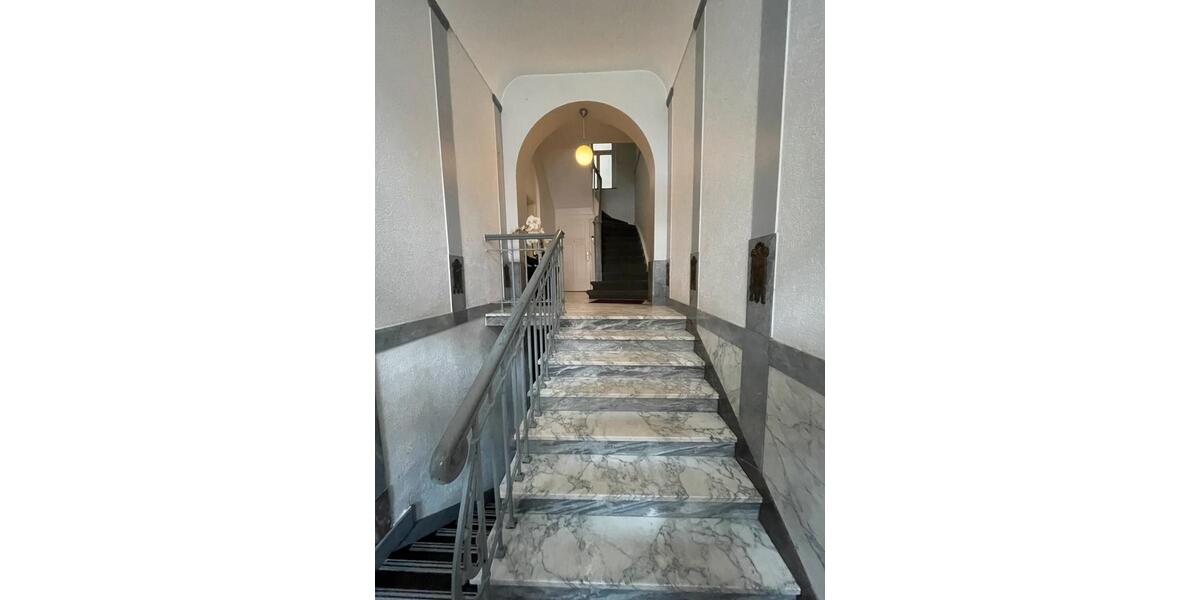 Etagenwohnung Mönchengladbach Süd - 4 Zimmer, 108 m&sup2;, 315.000&euro; | Angebot:26113207