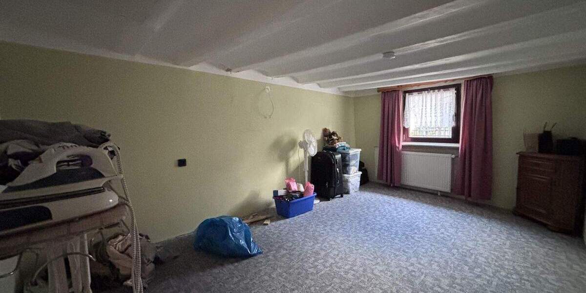 Mehrfamilienhaus, Wohnhaus Willich - 4 Zimmer, 75 m&sup2;, 150.000&euro; | Angebot:25774988