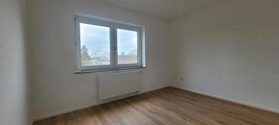 Etagenwohnung Neuss Gnadental - 1 Zimmer, 50 m&sup2;, 950&euro; | Angebot:25378679