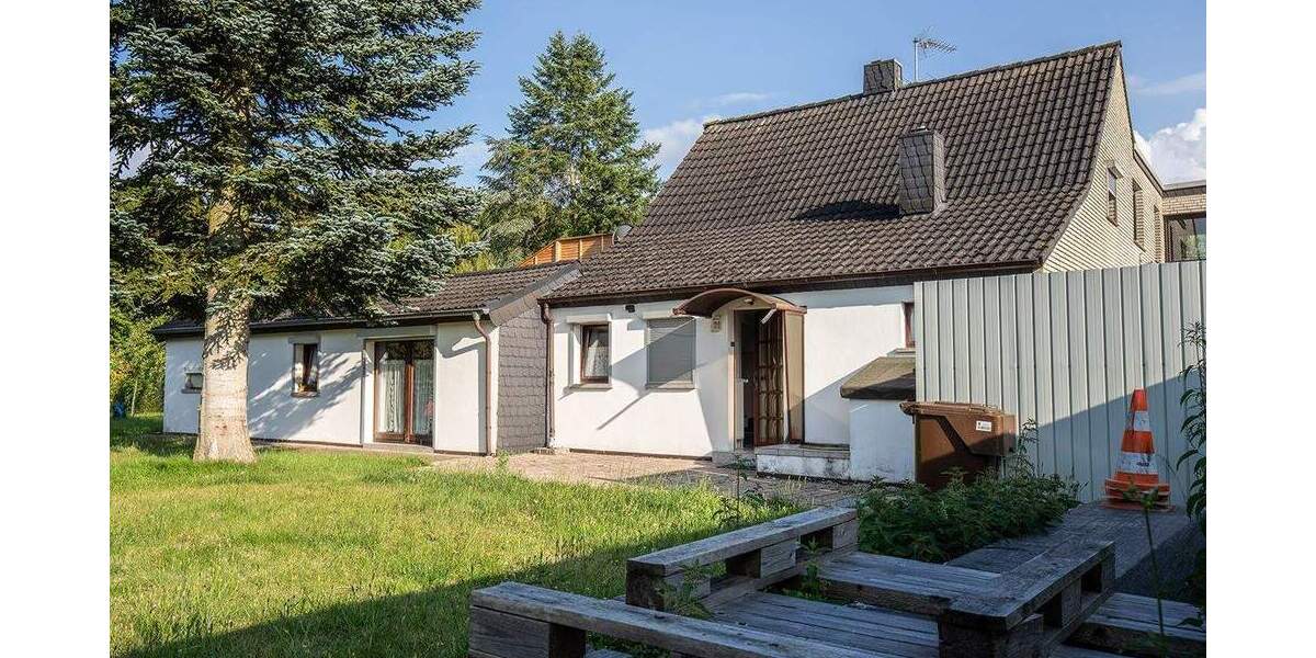 Doppelhaushälfte Mönchengladbach Dorthausen - 6 Zimmer, 277 m&sup2;, 299.000&euro; | Angebot:25729145
