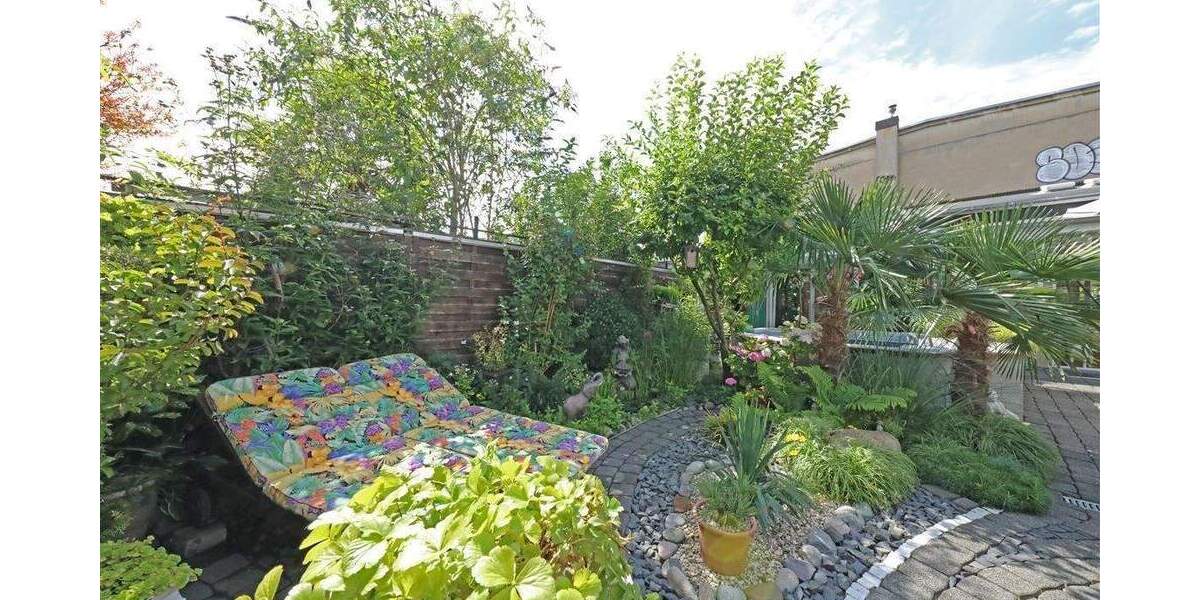 Reihenmittelhaus Düsseldorf Lierenfeld - 3 Zimmer, 130 m&sup2;, 425.000&euro; | Angebot:25695118