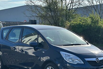 Opel Meriva 63.000 km 5.700 &euro; Jülich 52428
