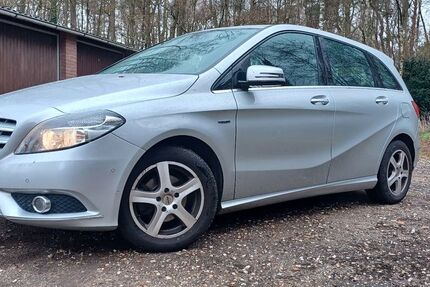 Mercedes-Benz B 180 181.544 km 7.900 &euro; Niederkrüchten 41372
