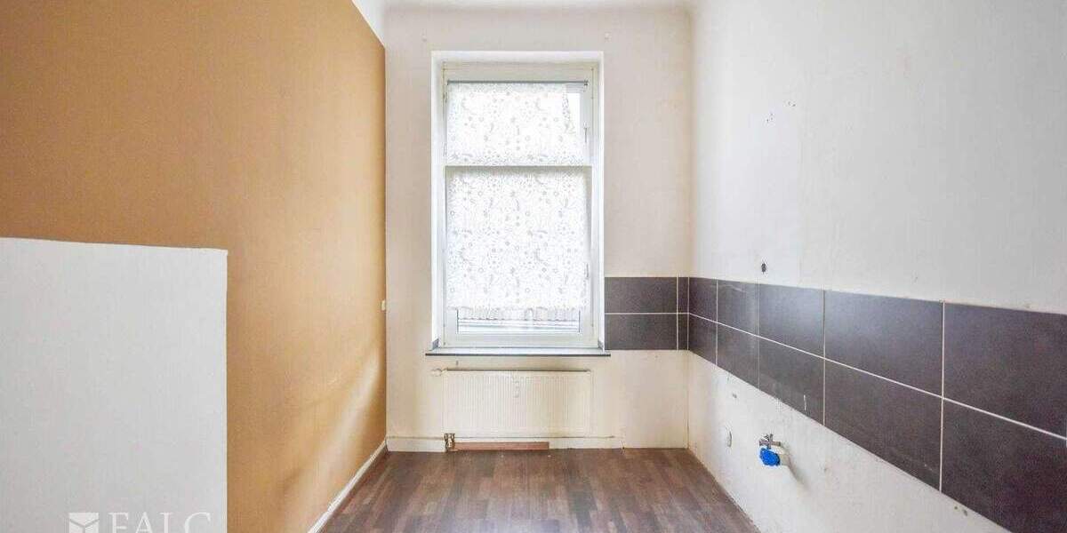 Etagenwohnung Krefeld Stadtmitte - 3 Zimmer, 86 m&sup2;, 825&euro; | Angebot:26247087