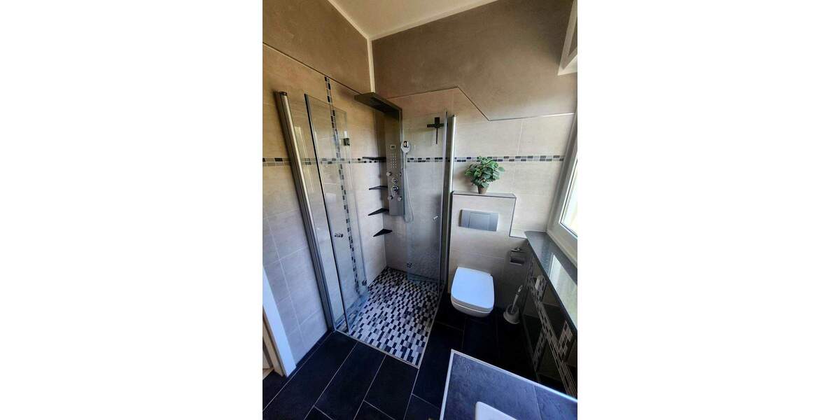 Etagenwohnung Hilden Kalstert - 3 Zimmer, 127 m&sup2;, 369.427&euro; | Angebot:25666296