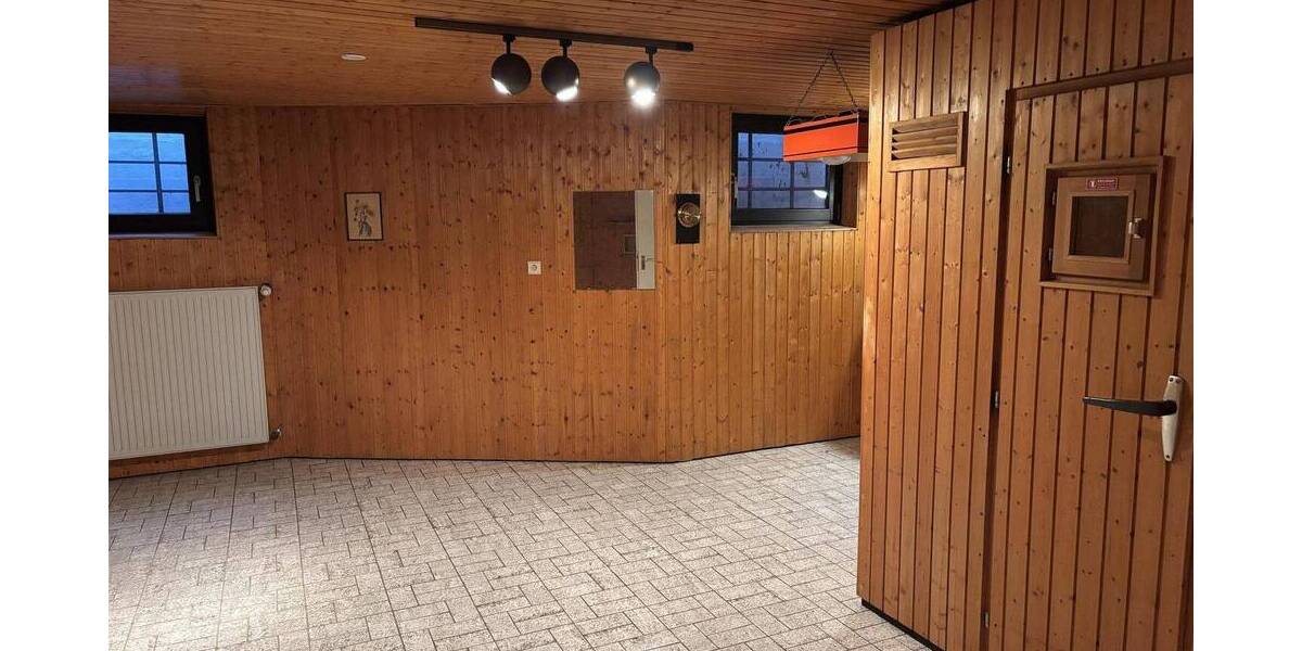 Reihenmittelhaus Krefeld Inrath/Kliedbruch - 4 Zimmer, 112 m&sup2;, 345.000&euro; | Angebot:26205404