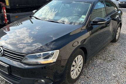 VW Jetta 360.330 km 3.390 &euro; Mönchengladbach 41063