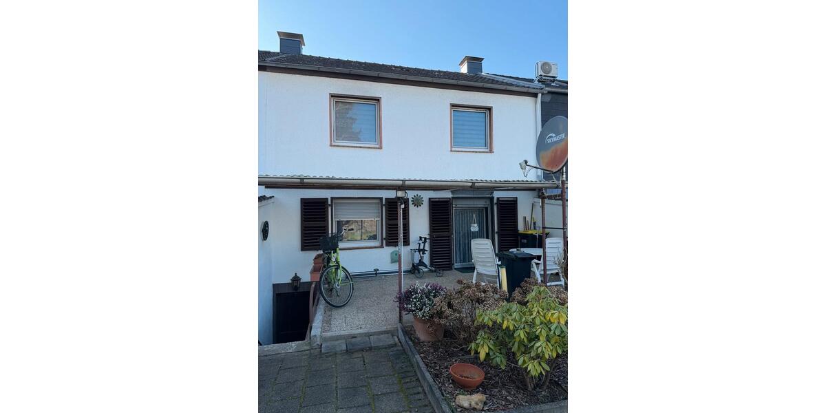 Reihenhaus Hilden Forstbach - 4 Zimmer, 100 m&sup2;, 385.000&euro; | Angebot:26227533