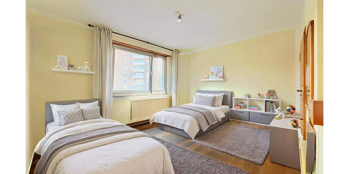 Mehrfamilienhaus, Wohnhaus Neuss Gnadental - 1 Zimmer, 690.000&euro; | Angebot:25864679