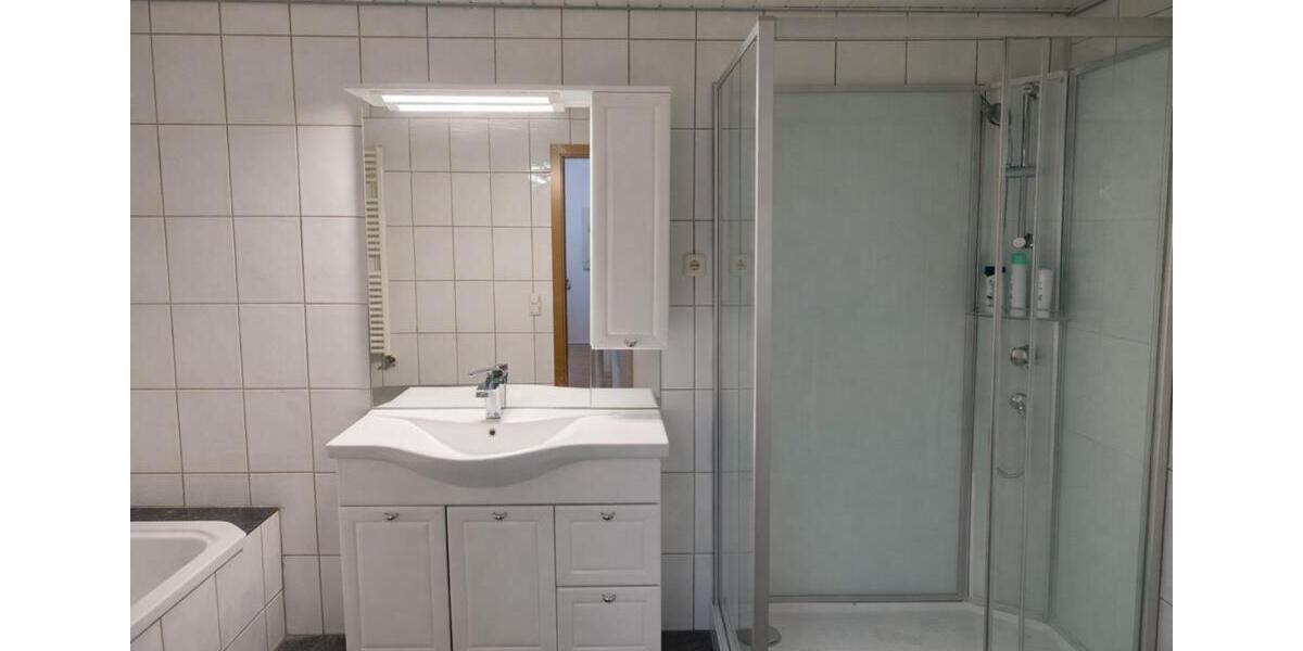 Erdgeschoßwohnung Mönchengladbach Süd - 3 Zimmer, 89 m&sup2;, 249.000&euro; | Angebot:25646062