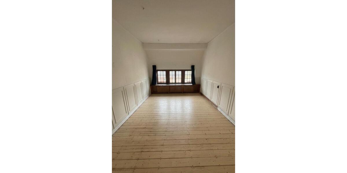 Etagenwohnung Mönchengladbach Süd - 4 Zimmer, 108 m&sup2;, 315.000&euro; | Angebot:26113207