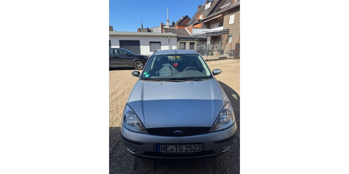 Ford Focus 130.000 km 1.900 &euro; Neuss 41468