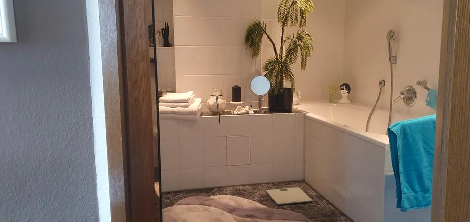 Reihenhaus Mönchengladbach Ost - 5 Zimmer, 150 m&sup2;, 435.000&euro; | Angebot:26145618