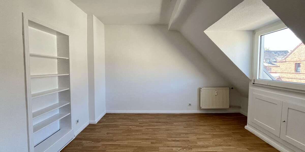 Etagenwohnung Düsseldorf Derendorf - 3 Zimmer, 50 m&sup2;, 275.000&euro; | Angebot:26991405